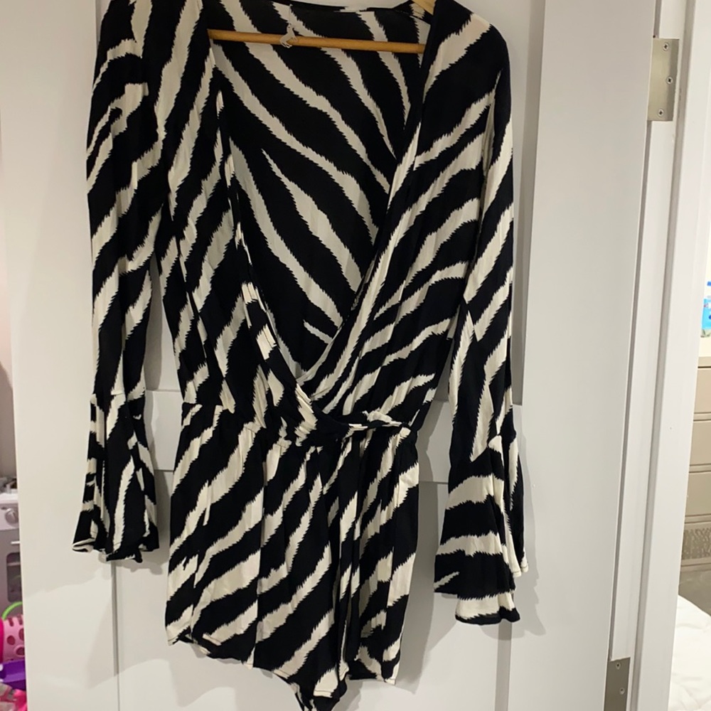 Short romper